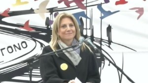 Καρυστιανού: Την “αδειάζουν” όλοι για τα περί “διλήμματος στις αμβλώσεις” – Συμφωνεί μαζί της ο πρώην βουλευτής της Νίκης, Ν. Παπαδόπουλος