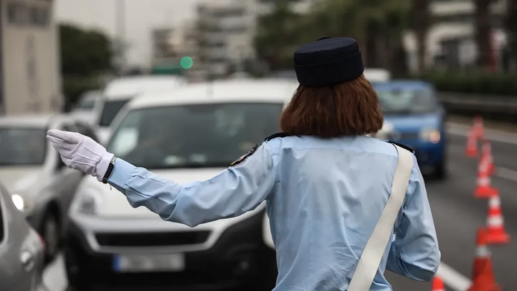 Κίνηση τώρα: “Έμφραγμα” σε Κηφισό, Κηφισίας και στο κέντρο της Αθήνας