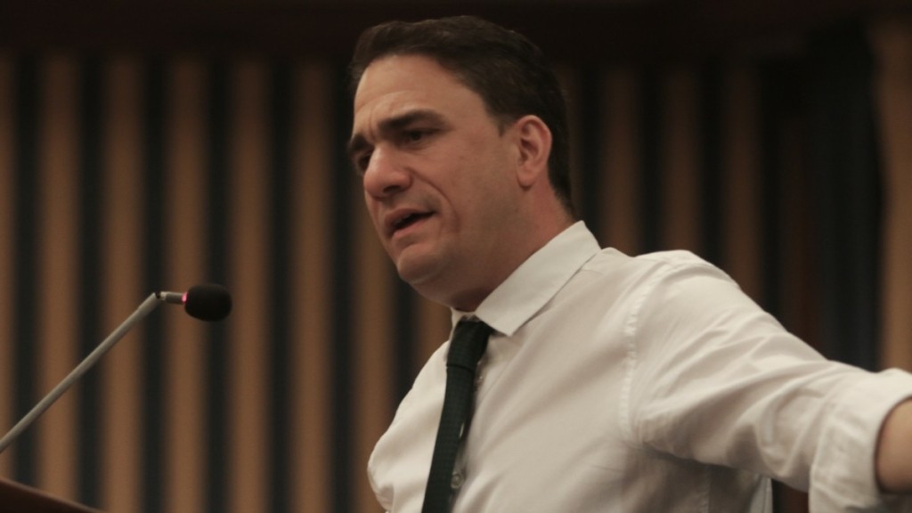 Τσουκαλάς: “Θέλει θράσος να μιλά για “προπονητές εξέδρας” η κυβέρνηση Μητσοτάκη”