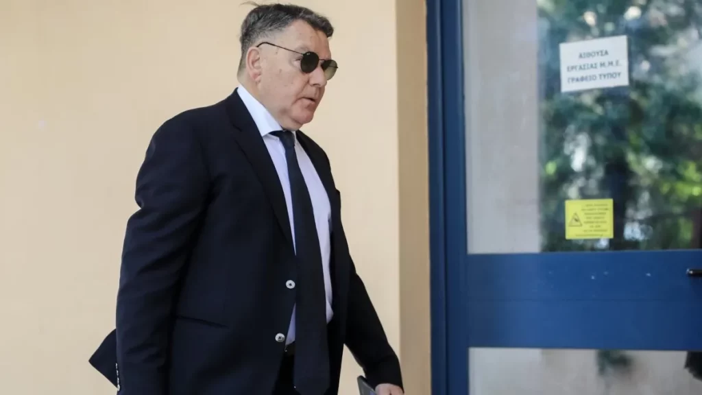 Αλέξης Κούγιας: Για τέταρτη μέρα διασωληνωμένος στη ΜΕΘ – Η έκκληση των παιδιών του