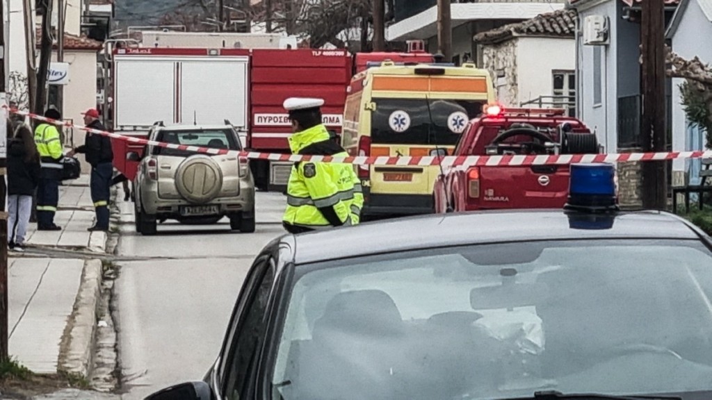 Λάρισα: Η ανακοίνωση της ΕΛΑΣ για τη διπλή δολοφονία και την αυτοκτονία του 60χρονου δράστη στους Γόννους