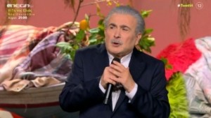 Λάκης Λαζόπουλος: Πάντρεψε την κόρη του Μαριέλλη σε κλειστό κύκλο στην Πάρο – Ακολούθησε beach πάρτυ