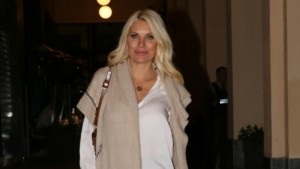 Ελένη Μενεγάκη: Το σχόλιό της για τον γάμο της Αμαλίας Κωστοπούλου