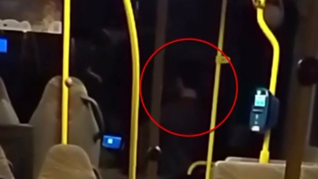 Ο ΟΑΣΑ απομάκρυνε τον οδηγό που έβαλε ανήλικο να οδηγήσει λεωφορείο στο Μενίδι