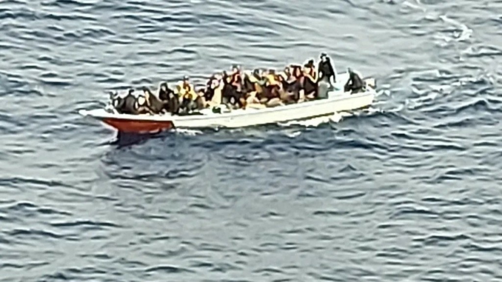 Κρήτη: Μπαράζ διασώσεων μεταναστών το τελευταίο διάστημα – 508 αλλοδαποί εντοπίστηκαν σε πέντε επιχειρήσεις