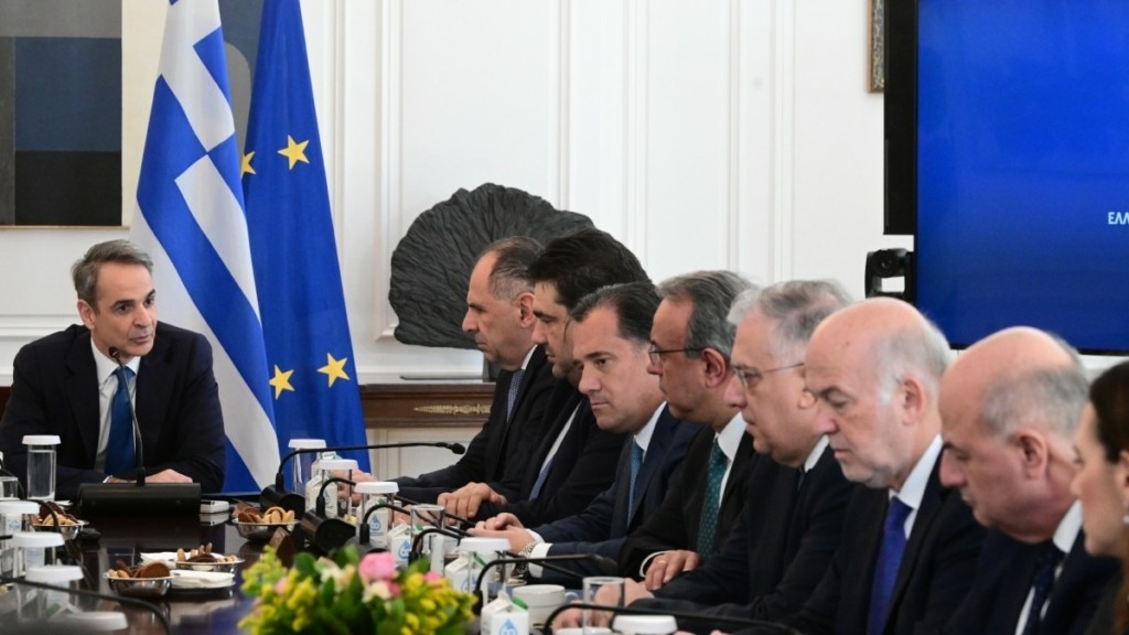 Συνεδριάζει την Τετάρτη 26/2 υπό τον Μητσοτάκη το Υπουργικό Συμβούλιο – Τα θέματα της ατζέντας