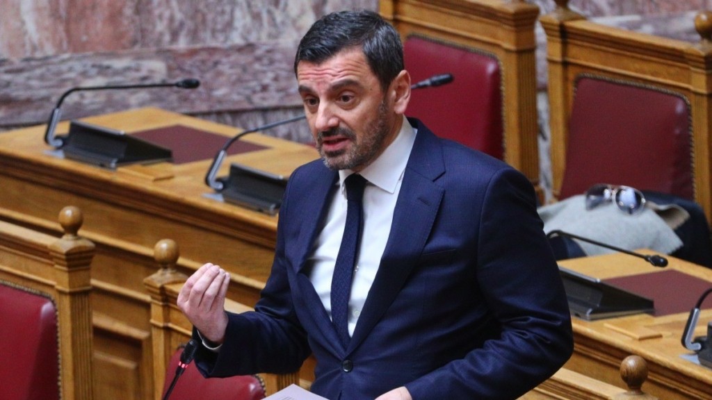 Νικολακόπουλος: Ιδρύονται εκπαιδευτικές τάξεις Λυκείου και Γυμνασίου στις φυλακές νέων Βόλου και Κασσαβετείας
