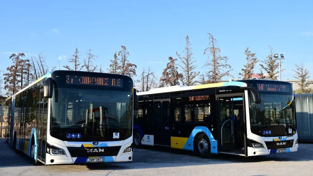 Στάση εργασίας στα λεωφορεία την Πρωτομαγιά – Ποιες ώρες σηκώνουν χειρόφρενο