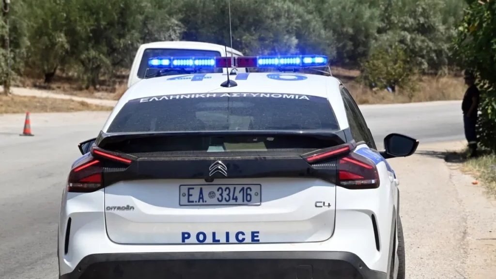Κρήτη: Χειροπέδες σε 26χρονο Αζέρο – Φωτογράφιζε τις αεροναυτικές βάσεις στη Σούδα