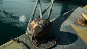 Παραμένει το απαγορευτικό απόπλου – Οι τροποποιήσεις δρομολογίων από Πειραιά, Ραφήνα και Λαύριο