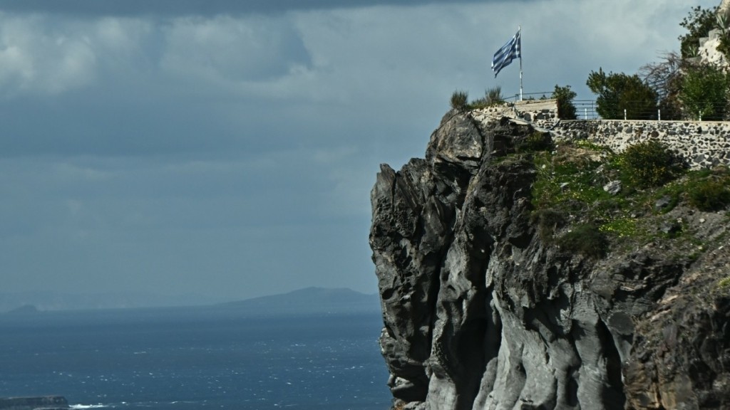Συνεχίζονται με μειωμένη ένταση οι σεισμοί στη Σαντορίνη – Δόνηση 4,1 Ρίχτερ ανοιχτά της Ανάφης τα ξημερώματα