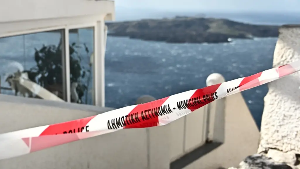 Δήμος Αθηναίων: Δωρεάν στέγαση για 200 οικογένειες από τις σεισμόπληκτες Κυκλάδες σε συνεργασία με την Airbnb