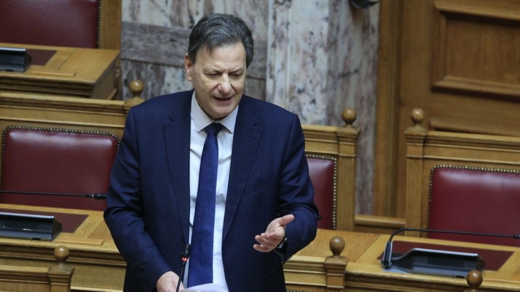 Σκυλακάκης: “Να αποκτήσουμε πολεοδομική πολιτική” – Τι θα περιλαμβάνει ο νέος νόμος για την παράνομη δόμηση