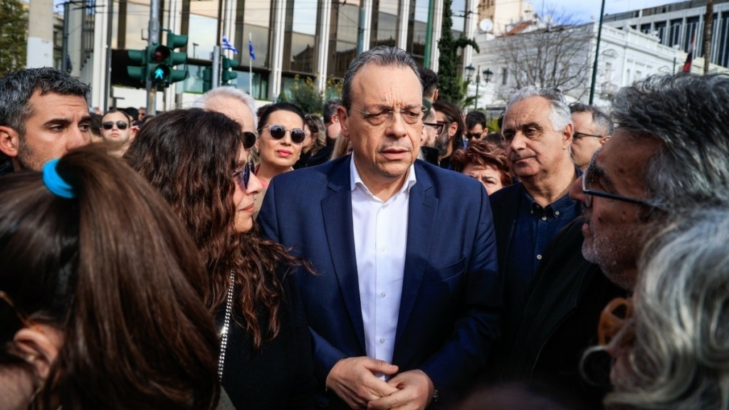 Φάμελλος για Τέμπη: Να παραιτηθούν σήμερα ΝΔ και Μητσοτάκης