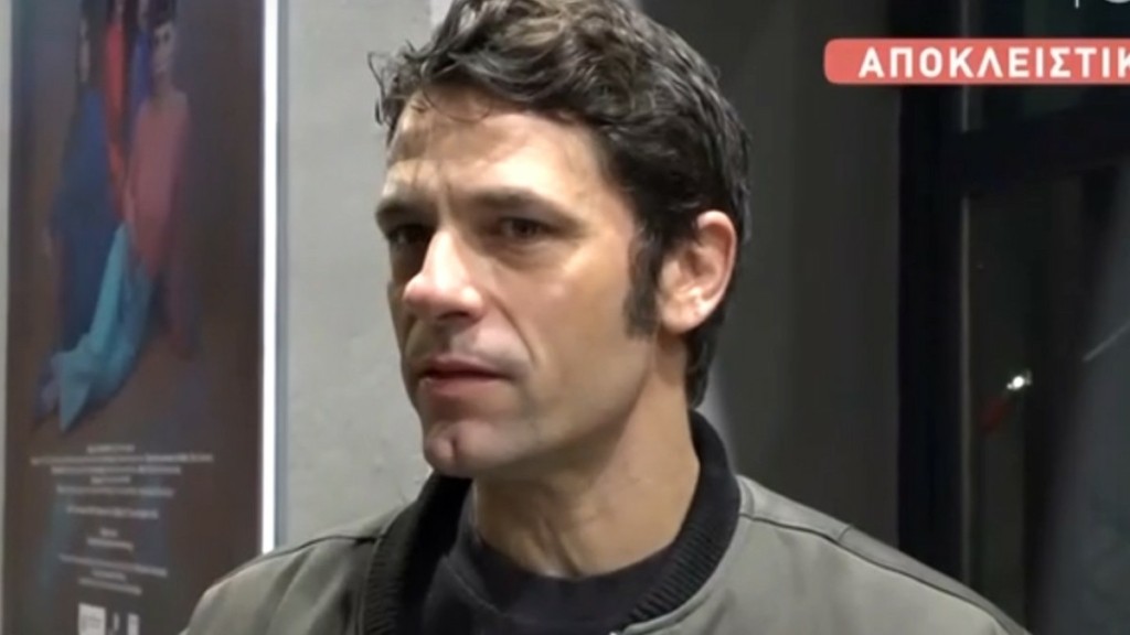 Αποστόλης Τότσικας: Η αμήχανη αντίδραση όταν ρωτήθηκε για τις φήμες χωρισμού της Έλενας Παπαρίζου – «Δεν με αφορά αυτό που λέτε»