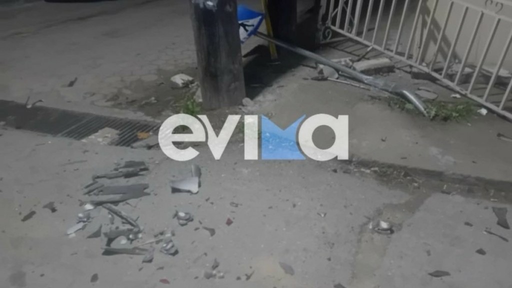 Χαλκίδα: Αυτοκίνητο μπήκε σε αυλή σπιτιού – Δείτε εικόνες