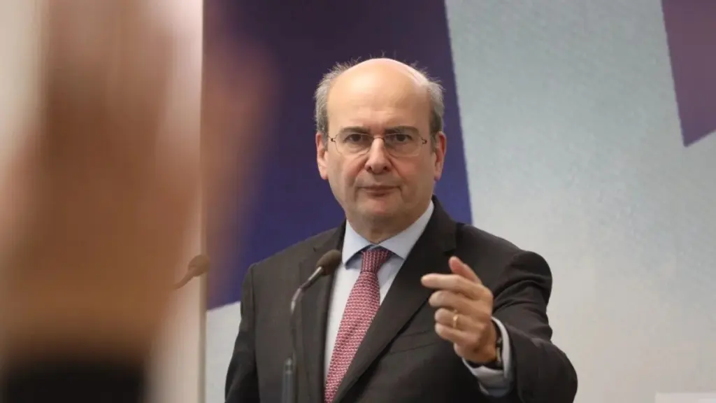 Χατζηδάκης: “Να κάνουμε επιτέλους για τα Τέμπη μια κανονική συζήτηση σε μια ευρωπαϊκή χώρα” 