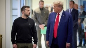 Ζελένσκι: Απορρίπτει την παράδοση του Ντονμπάς στον Πούτιν – Υπέρ της παραχώρησης εδαφών ο Τραμπ