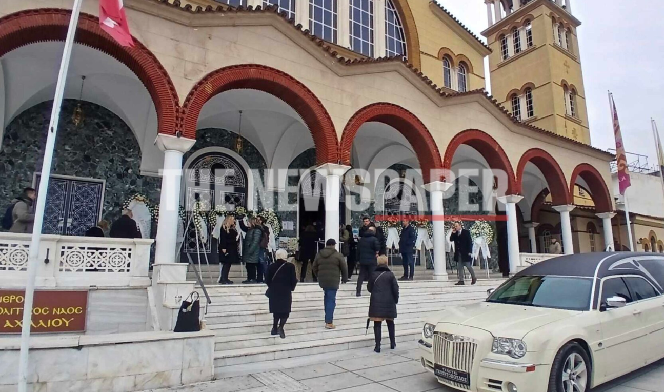 Βασίλης Καλογήρου