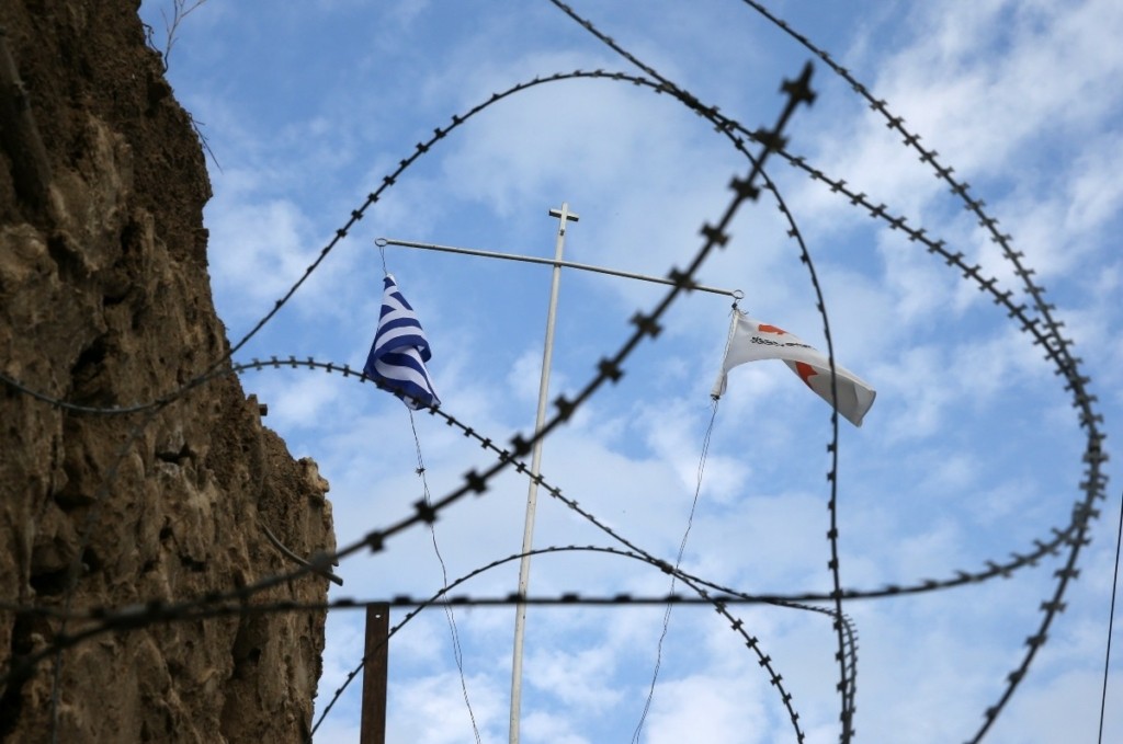 Κυπριακό: Σήμερα στη Γενεύη η άτυπη συνάντηση – Μικρό “καλάθι” κρατούν Αθήνα και Λευκωσία