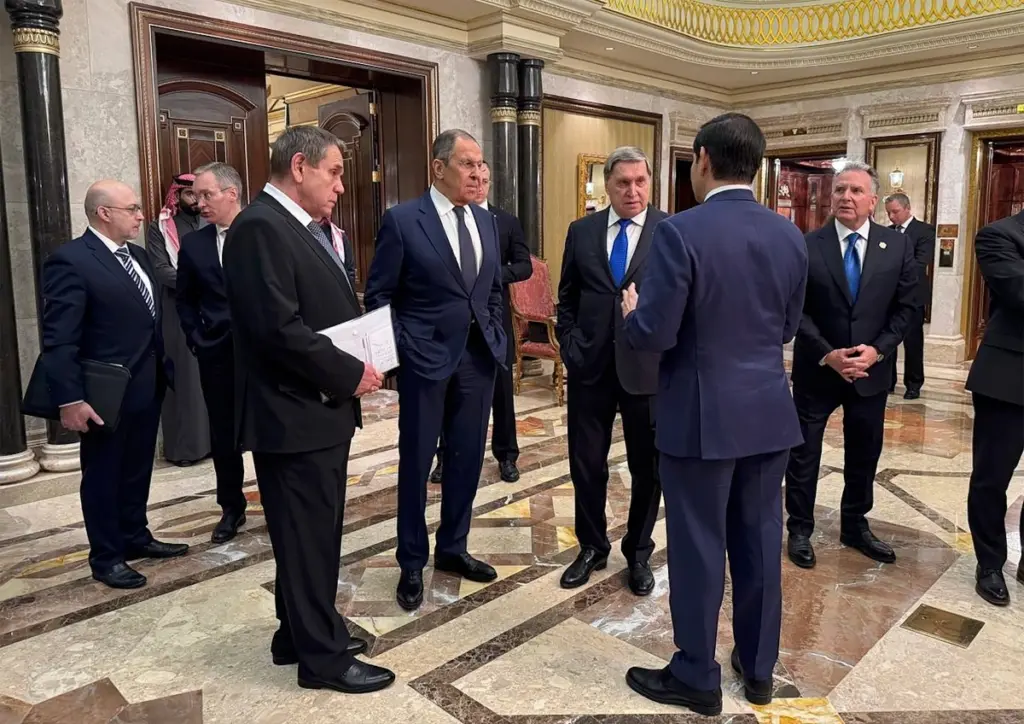 Απεσταλμένος των ΗΠΑ θεωρεί “δίκαιη” την ανησυχία της Ρωσίας για την επέκταση του ΝΑΤΟ
