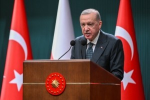 Ερντογάν: Επιβεβαίωσε την αγορά δύο νέων πλωτών γεωτρυπάνων για έρευνες υδρογονανθράκων