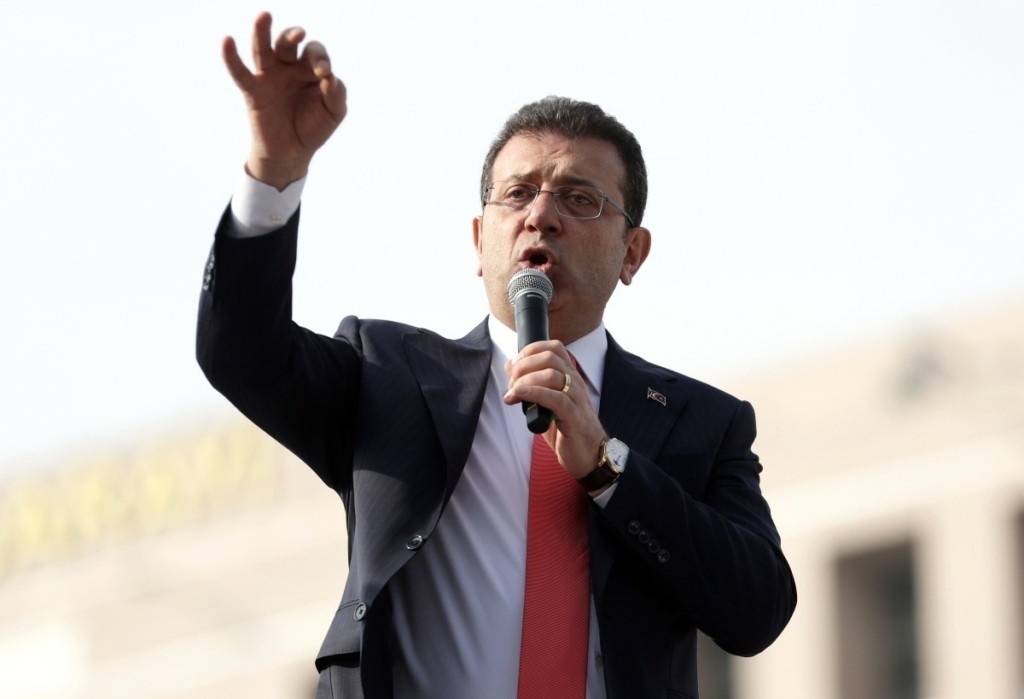 Εκρέμ Ιμάμογλου: «Το κουράγιο μας ατελείωτο» – Το χειρόγραφο σημείωμα από την φυλακή