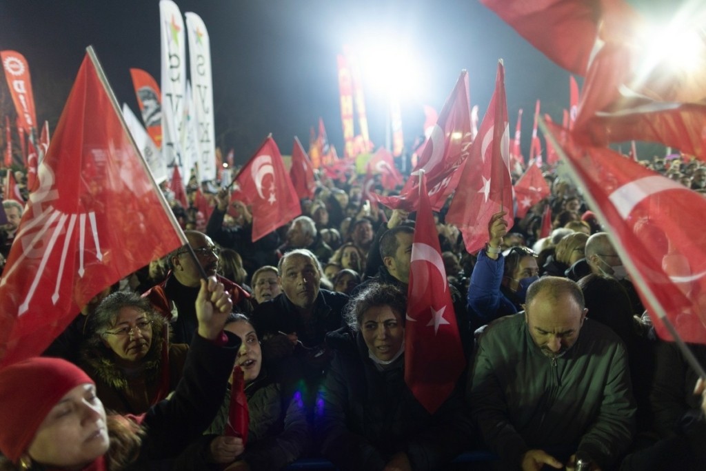 Τουρκία: Πόσο μπορεί να μείνει στη φυλακή ο Ιμάμογλου – Προεδρικό χρίσμα από σχεδόν 20 εκατ. πολίτες