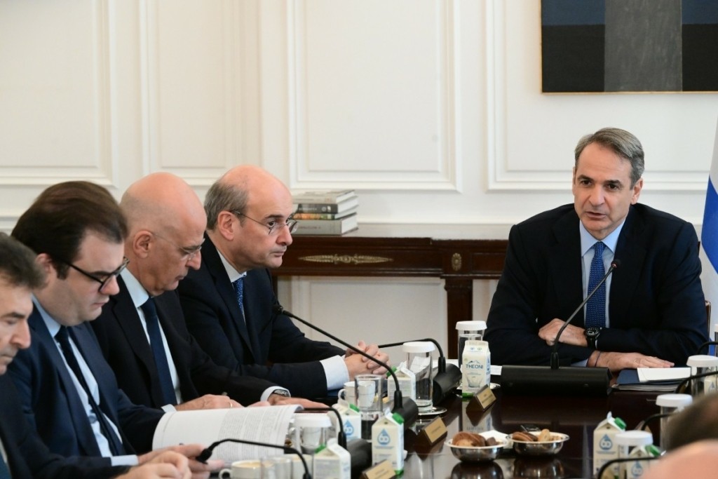 Ανασχηματισμός: Οι κομβικοί ρόλοι Χατζηδάκη-Πιερρακάκη-Σκέρτσου, η νέα γενιά και οι τεχνοκράτες