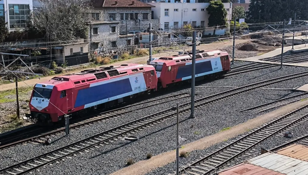 Τεχνικό πρόβλημα σε τρένο που εκτελούσε το δρομολόγιο Αθήνα – Θεσσαλονίκη: Αναχώρησε με 96 λεπτά καθυστέρηση
