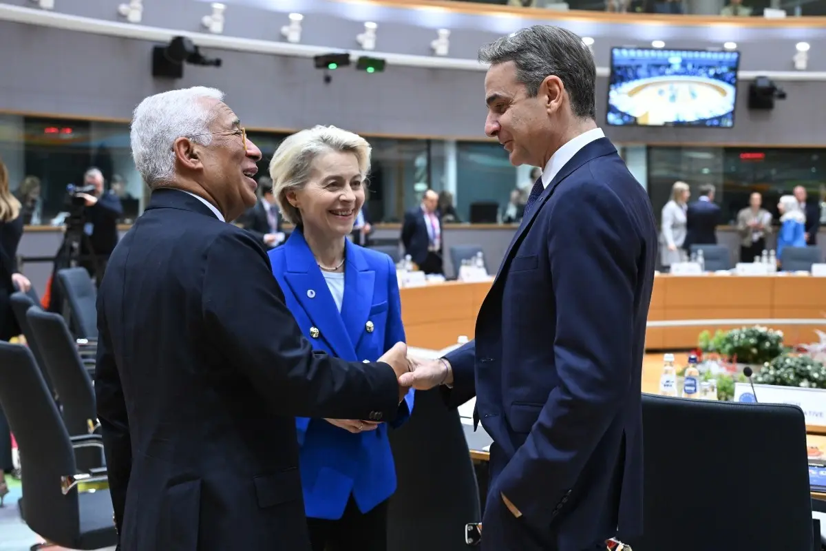 Σύνοδος Κορυφής ΕΕ: Στο “τραπέζι” Άμυνα, μεταναστευτικό, ουκρανικό – Με ποιες θέσεις προσέρχεται ο Μητσοτάκης