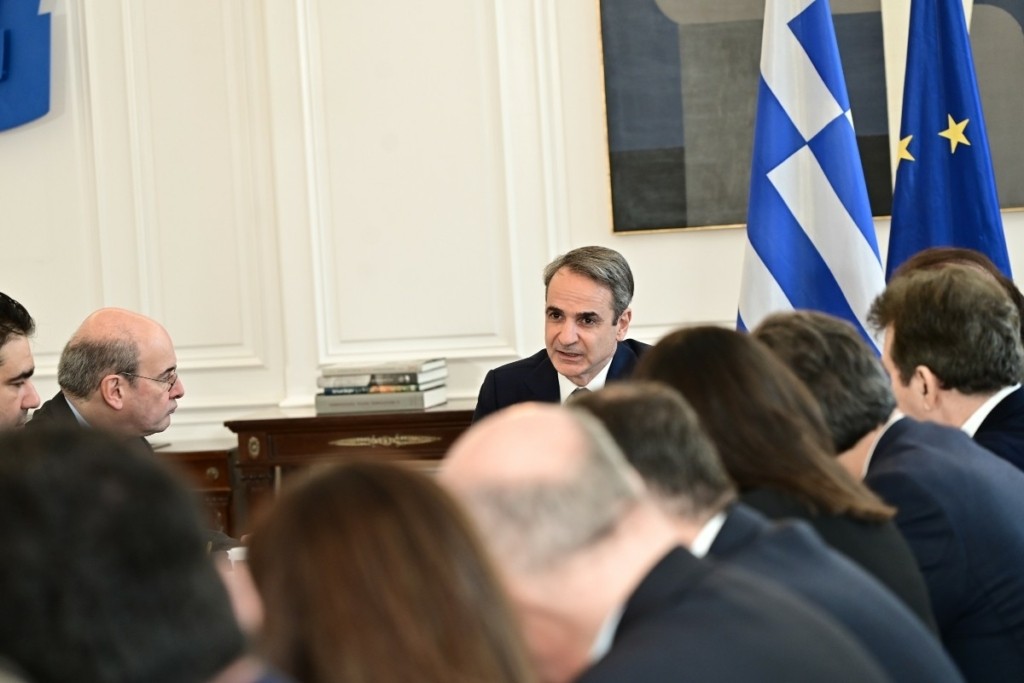 Υπουργικό Συμβούλιο: Στο «τραπέζι» η αύξηση του κατώτατου μισθού και η αξιολόγηση των δημοσίων υπηρεσιών από τους πολίτες