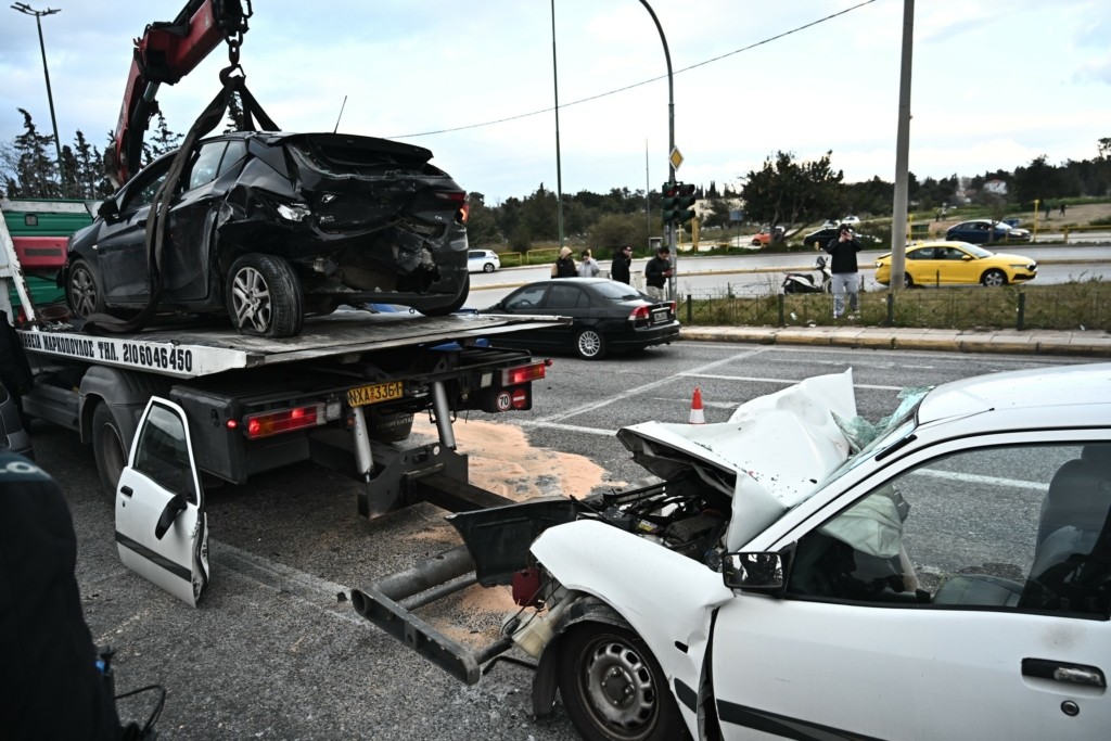 Φονική καραμπόλα στην Κατεχάκη: Ο 56χρονος γιος οδηγός του μοιραίου οχήματος – “Έτρεχε με ιλιγγιώδη ταχύτητα”, λέει μάρτυρας