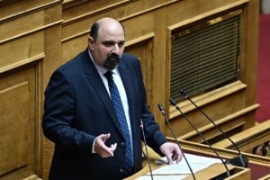 Τριαντόπουλος: Δεν θα κατέβει στις εκλογές του 2027 μετά την παραπομπή για τα Τέμπη – “Θα αποδειχθεί η αθωότητά μου”