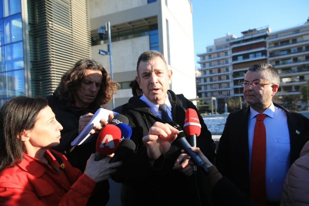 Χωριστοί δρόμοι για «Νίκη» και Νίκο Παπαδόπουλο; – Η απαίτηση του βουλευτή και η απάντηση του κόμματος