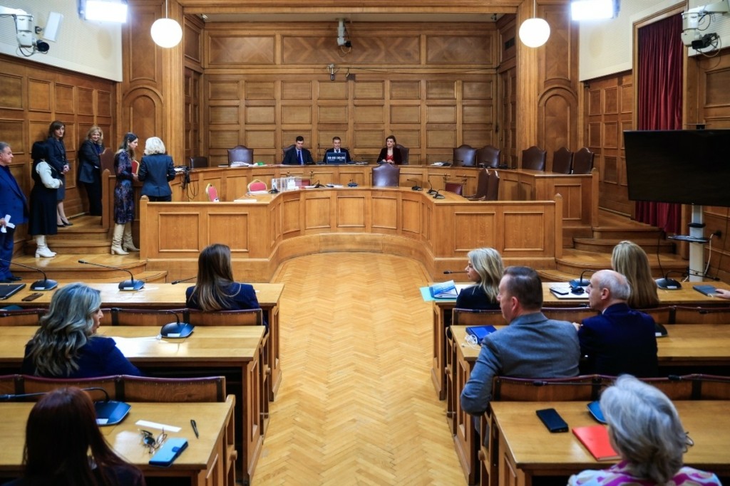 Προανακριτική για Τέμπη: Νέο εξώδικο από συγγενείς θυμάτων – Βαρείς χαρακτηρισμοί για Μητσοτάκη, Τριαντόπουλο