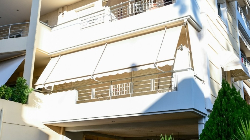 Καισαριανή: Απόστρατος αστυνομικός ο άνδρας που βρέθηκε νεκρός σε υπόγειο γκαράζ