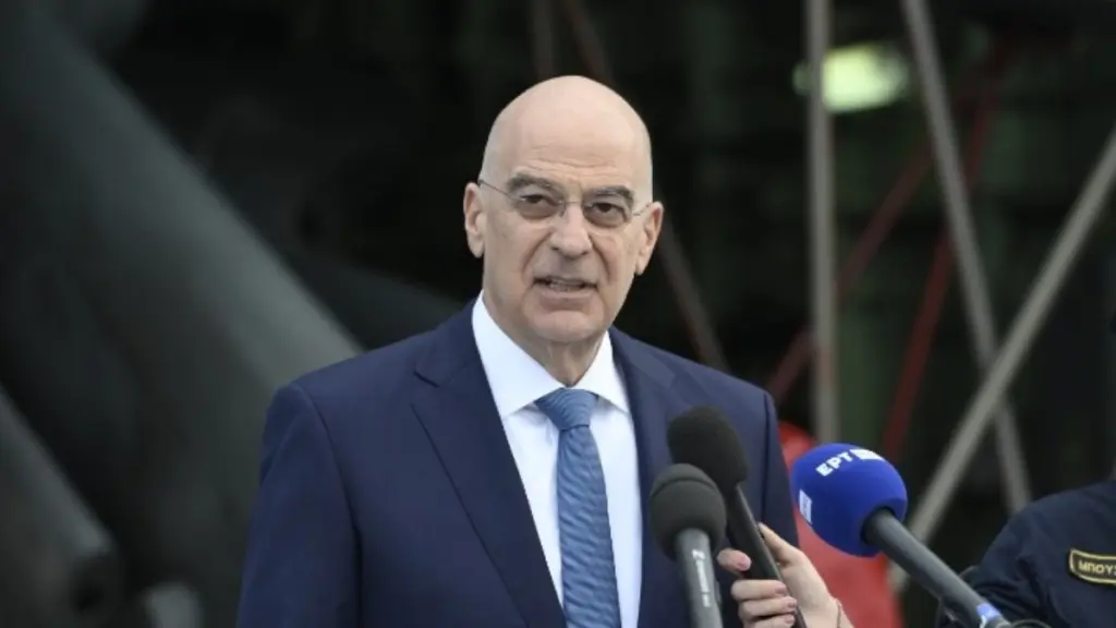 Δένδιας: Ο Πάπας Φραγκίσκος χαρακτηριζόταν από ταπεινοφροσύνη και αγάπη για τον άνθρωπο