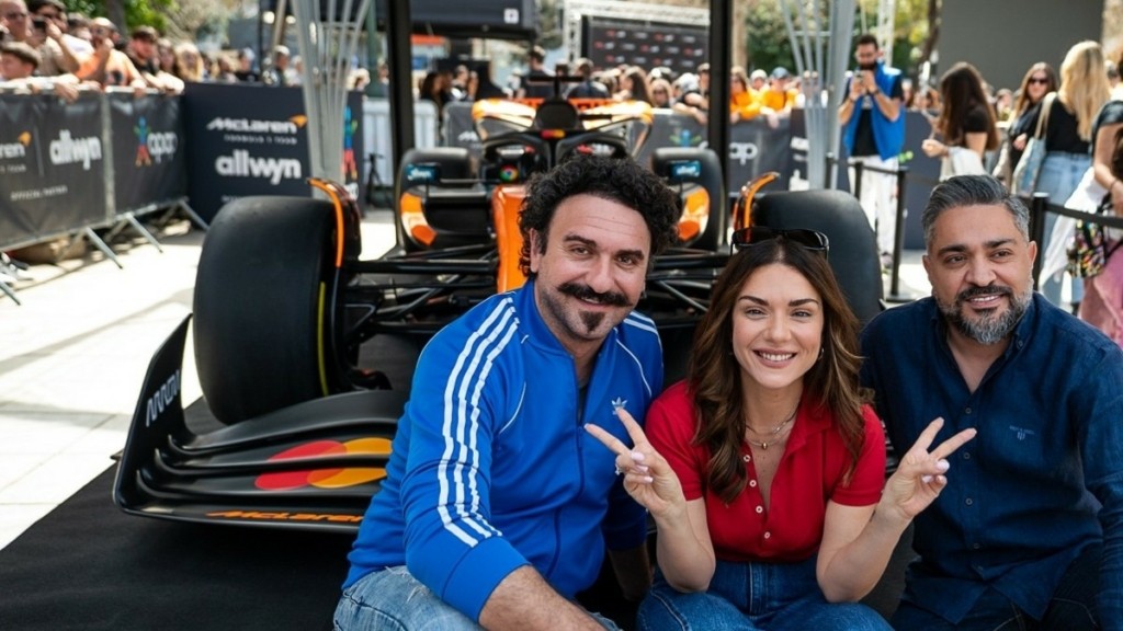 Διάσημοι fans της Formula 1 μιλούν για την εμπειρία της McLaren στην Αθήνα