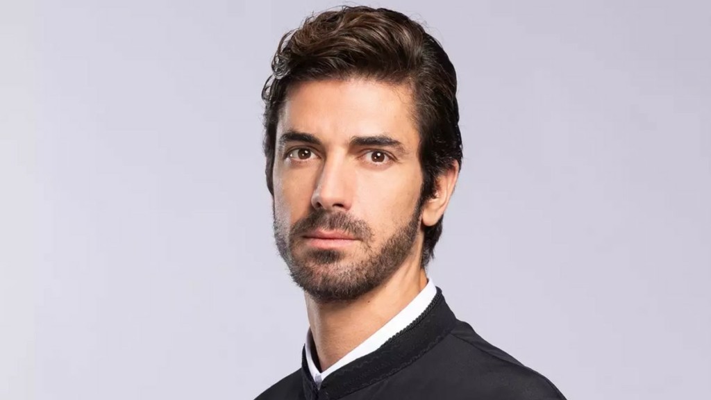 Ο Δημήτρης Γκοτσόπουλος δίνει το απόλυτο spoiler για τον «Άγιο Έρωτα» – Τι αποκάλυψε