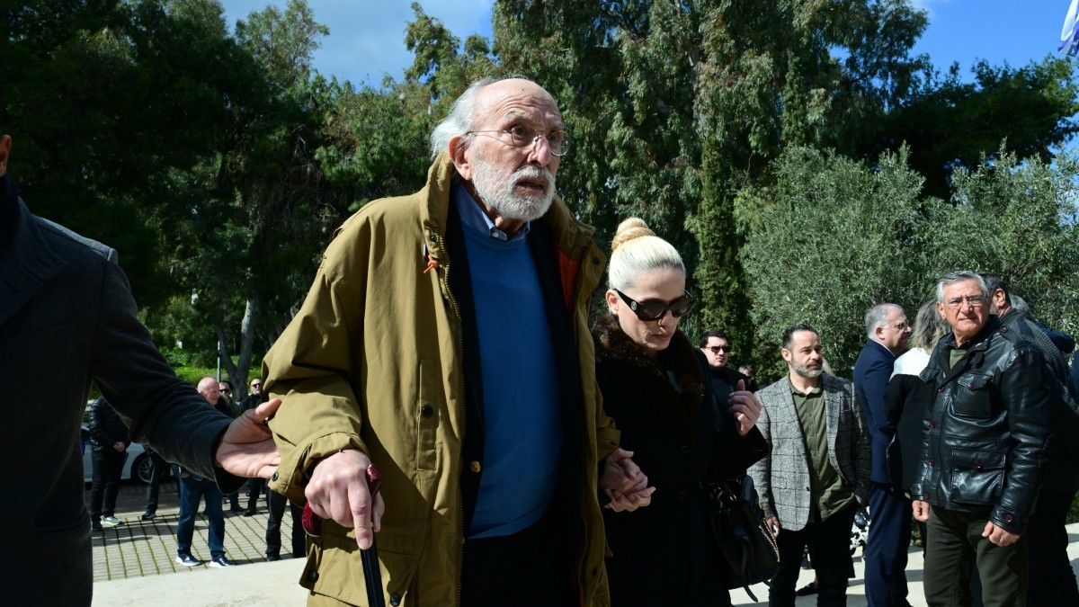 Λυκουρέζος