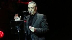 «Όλα Νότης»: Ένα «μουσείο» αφιερωμένο στον Νότη Σφακιανάκη – Το εντυπωσιακό πάρκο στην Κύπρο