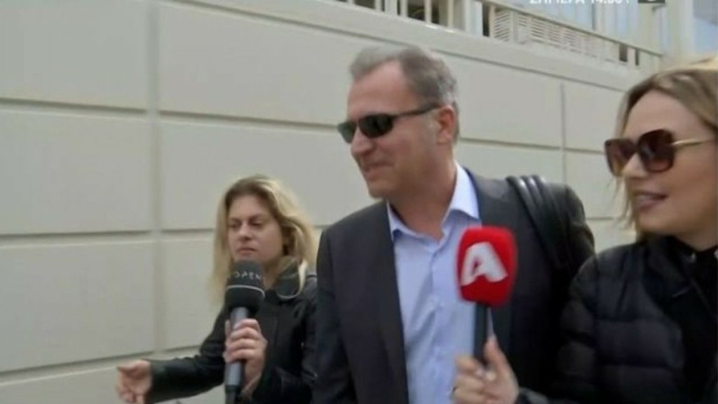 Δημήτρης Οικονόμου: Η πρώτη on camera αντίδραση μετά το σχόλιο για τα ΑμεΑ – Βίντεο