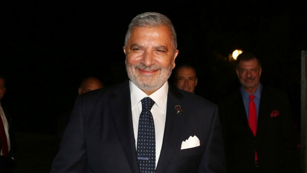 Γιώργος Πατούλης: Ο γιος του έγινε ενός μηνών – Η φωτογραφία που ανέβασε