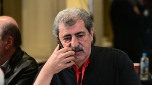 Παύλος Πολάκης: Καλώ συμπόρευση της αριστερής αντιπολίτευσης για να πέσει ο Μητσοτάκης