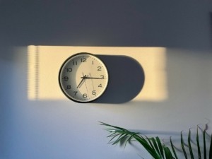 Αλλαγή ώρας 2025: Μία ώρα πίσω την τελευταία Κυριακή του Οκτωβρίου