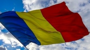 Ρουμανία: Η κυβέρνηση Μπολοζάν εξασφάλισε ψήφο εμπιστοσύνης και προωθεί αυξήσεις φόρων