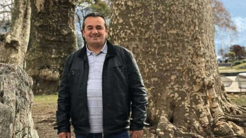 Σίνδος: Αυτός είναι ο 53χρονος που έσφαξε τη 44χρονη σύζυγό του – Στην Αλβανία οι κηδείες (βίντεο)