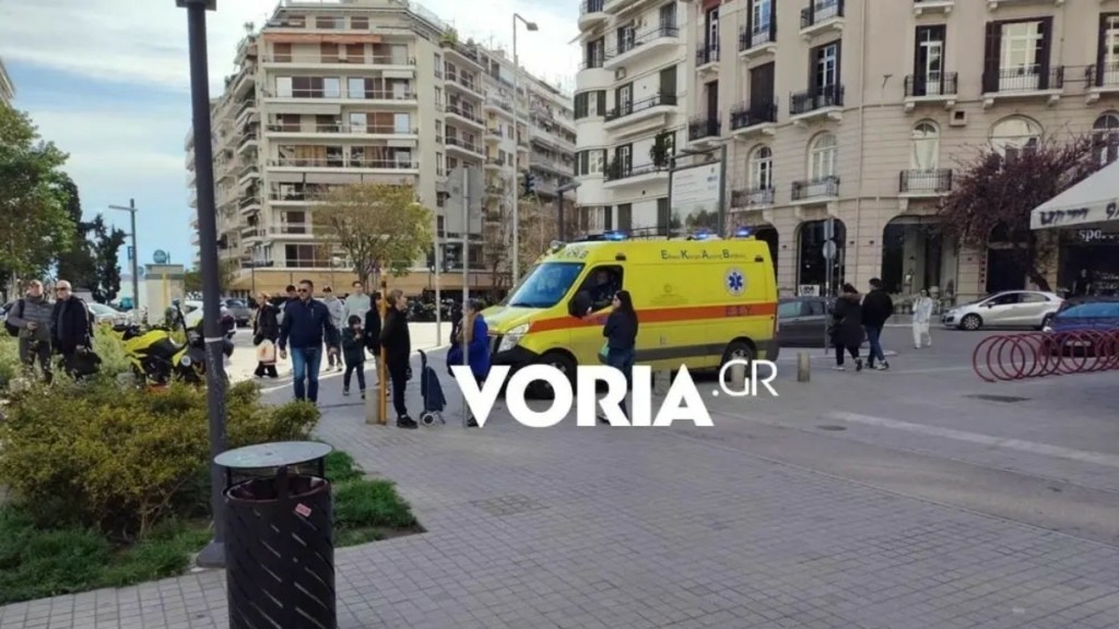 Θεσσαλονίκη: Στο νοσοκομείο με σοβαρά τραύματα γυναίκα μετά από παράσυρση από φορτηγό.