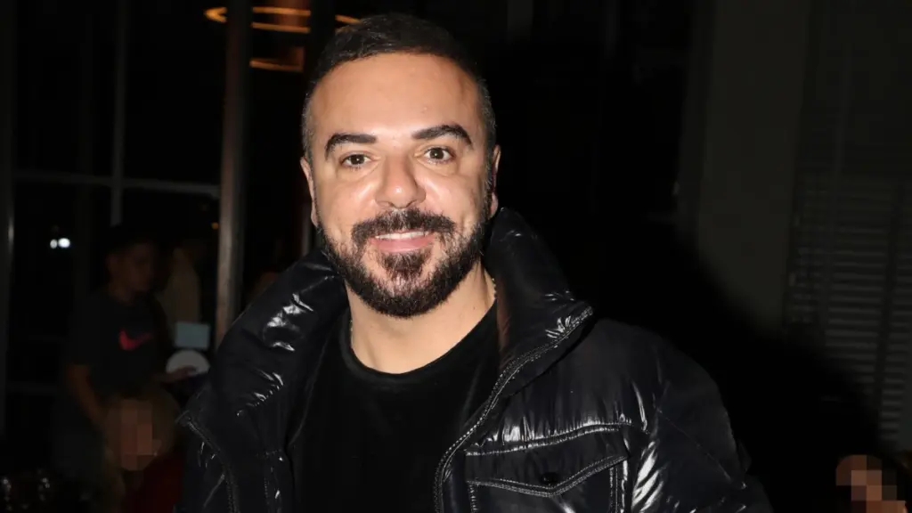 Η απάντηση του Τριαντάφυλλου στις φήμες χωρισμού από την σύζυγό του – «Δεν αφορά τον κόσμο»